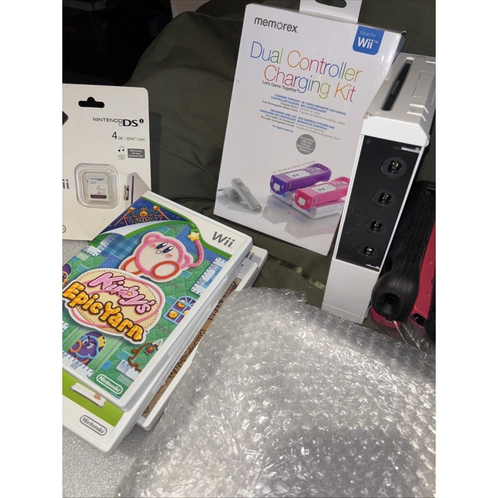 Nintendo Wii White Console Bundle With Controllers And Games